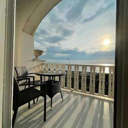 Sea View Studio Apartment In Gonio-Квариати Экстерьер фото