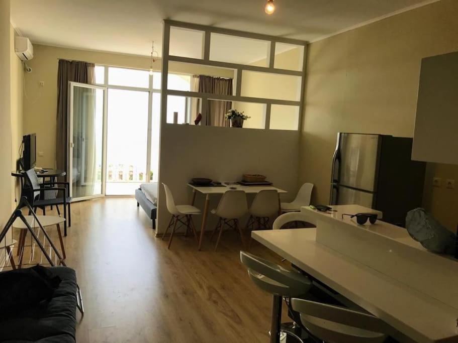 Sea View Studio Apartment In Gonio-Квариати Экстерьер фото