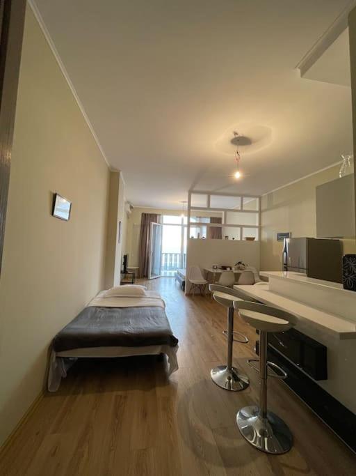 Sea View Studio Apartment In Gonio-Квариати Экстерьер фото